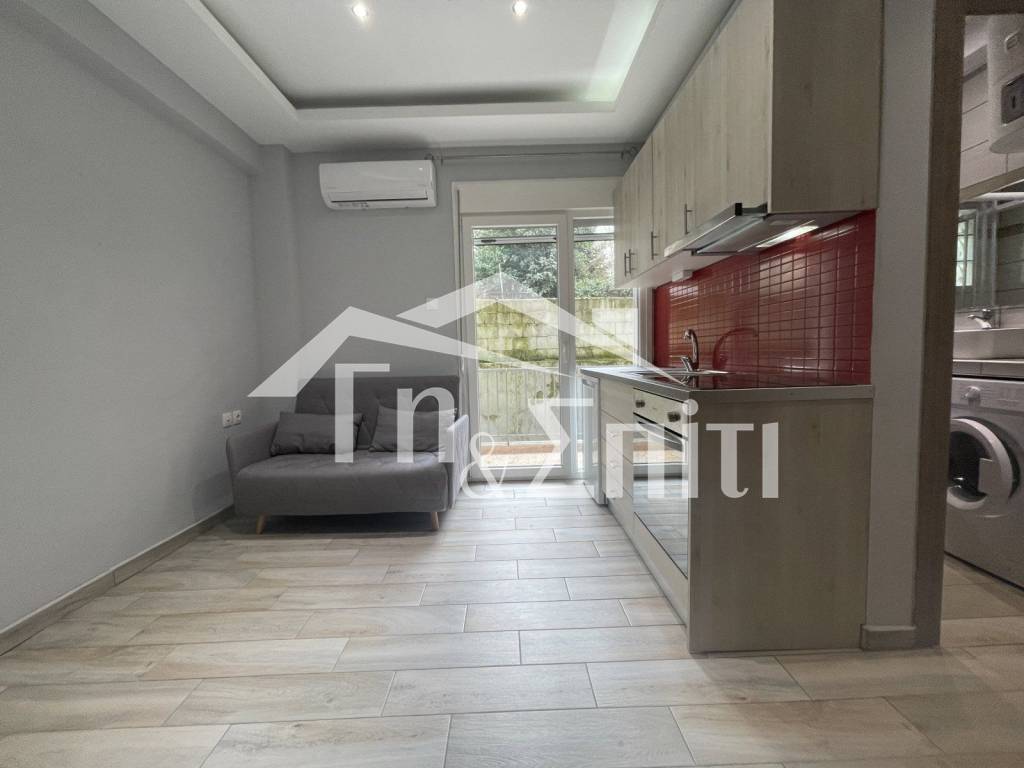 Σαλοκουζίνα