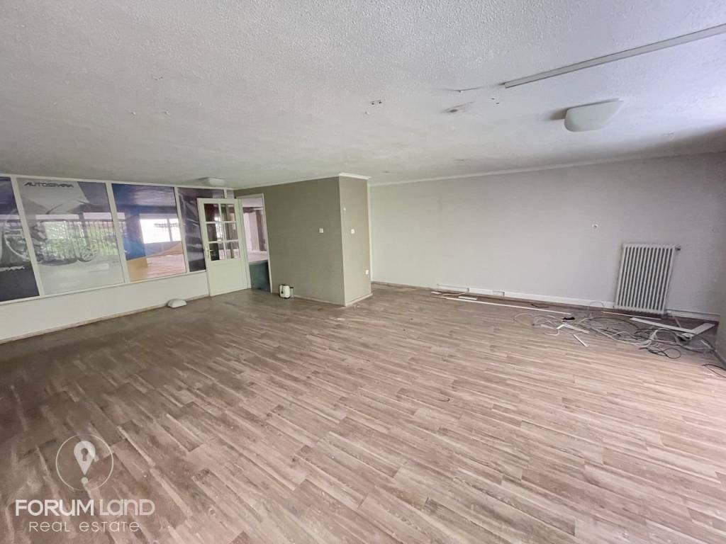 Forumland Real Estate, Patari 185t.m.