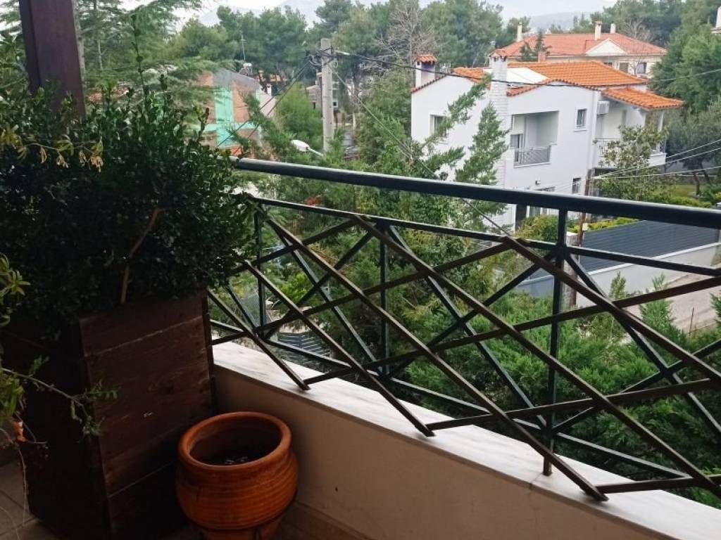 Θέα από μπαλκόνι