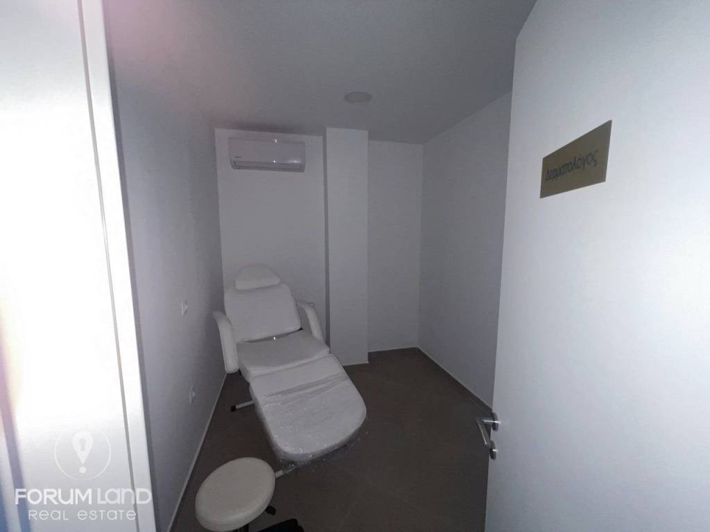 Forumland Real Estate, Χώρος Γραφείου