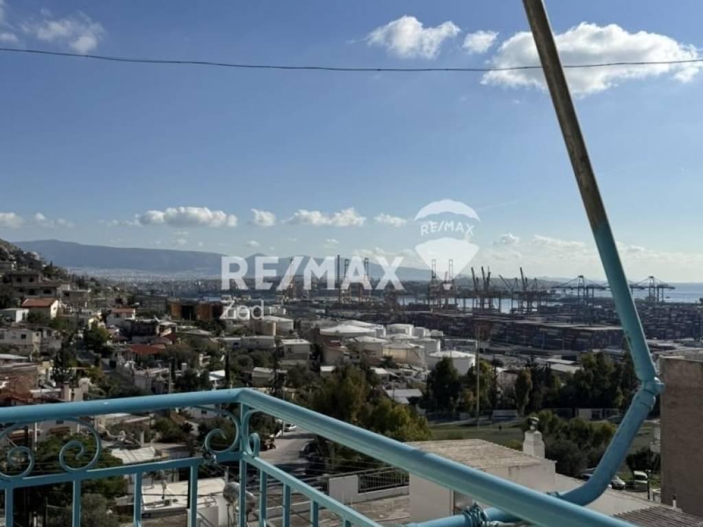 Θέα από μπαλκόνι