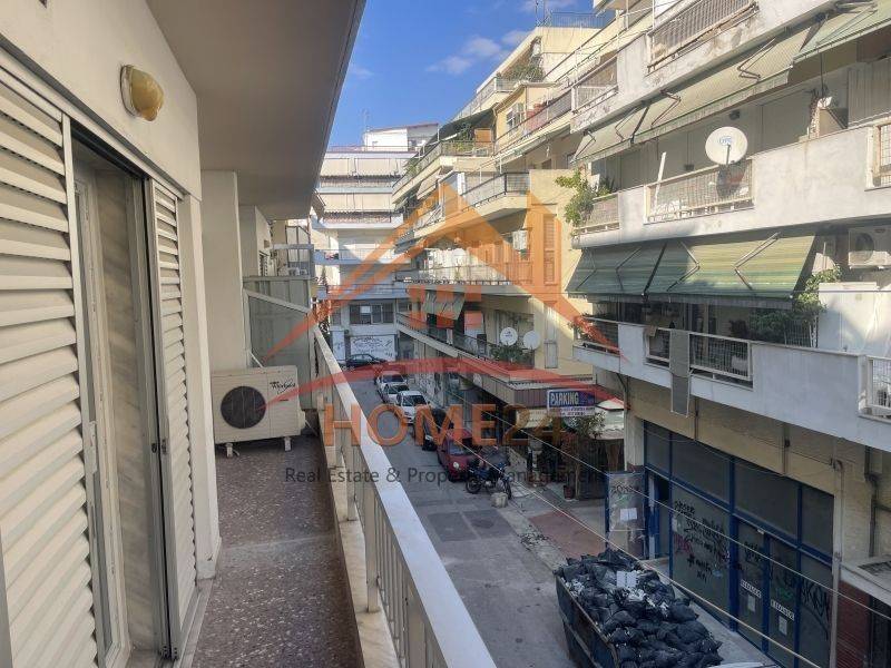 Θέα από μπαλκόνι