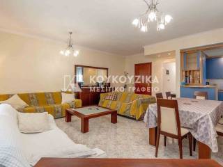 Σαλοκουζίνα