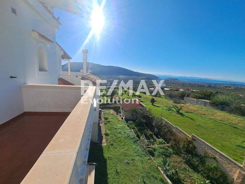 Θέα από μπαλκόνι