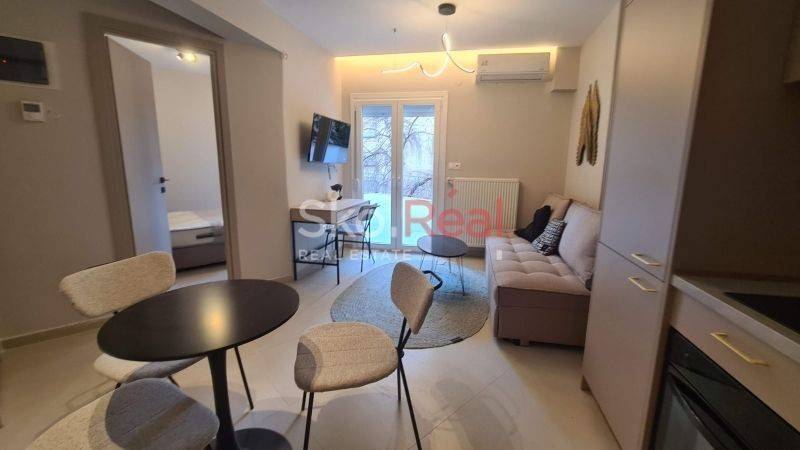 Σαλοκουζίνα