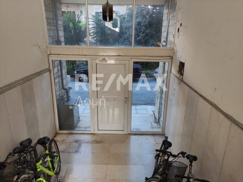 Είσοδος οικοδομής