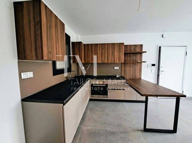 Σαλοκουζίνα