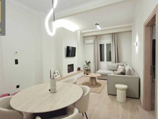 Σαλονοτραπεζαρία