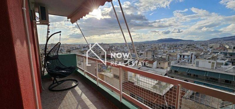 Θέα από μπαλκόνι