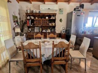 ΤΡΑΠΕΖΑΡΙΑ