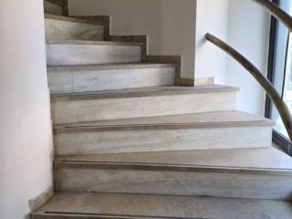 Skala Isogeioy pros 1o Oropho