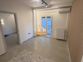 Άγιος Δημήτριος, Γκαρσονιέρα, 40 τ.μ.