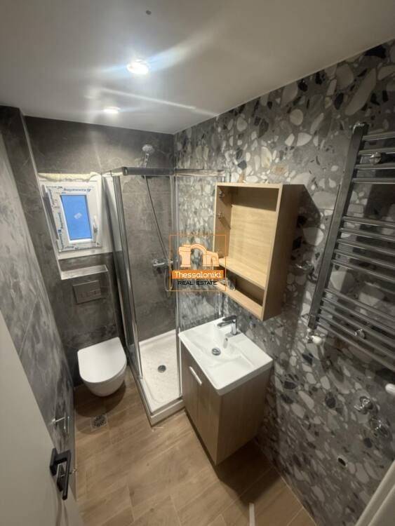 Άγιος Δημήτριος, Γκαρσονιέρα, 40 τ.μ.