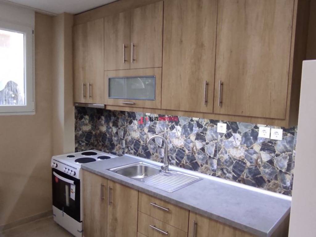 ΣΑΛΟΚΟΥΖΙΝΑ