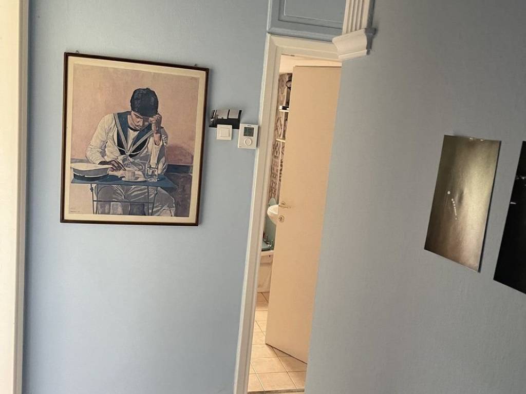 Forumland Real Estate, Διάδρομος