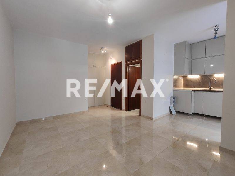 Σαλοκουζίνα