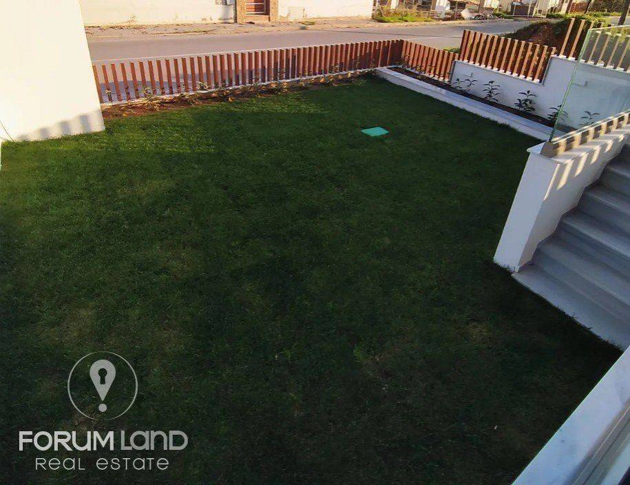 Forumland Real Estate, Κήπος