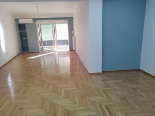 φωτεινό, διαμπερές διαμέρισμα