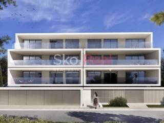 ΦΩΤΟΡΕΑΛΙΣΤΙΚΑ