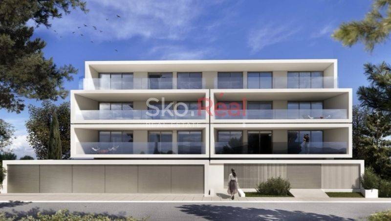 ΦΩΤΟΡΕΑΛΙΣΤΙΚΑ