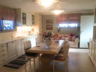 Σαλοκουζίνα