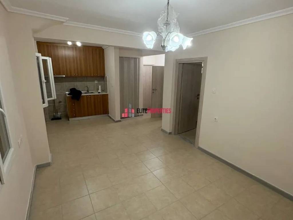 ΣΑΛΟΚΟΥΖΙΝΑ