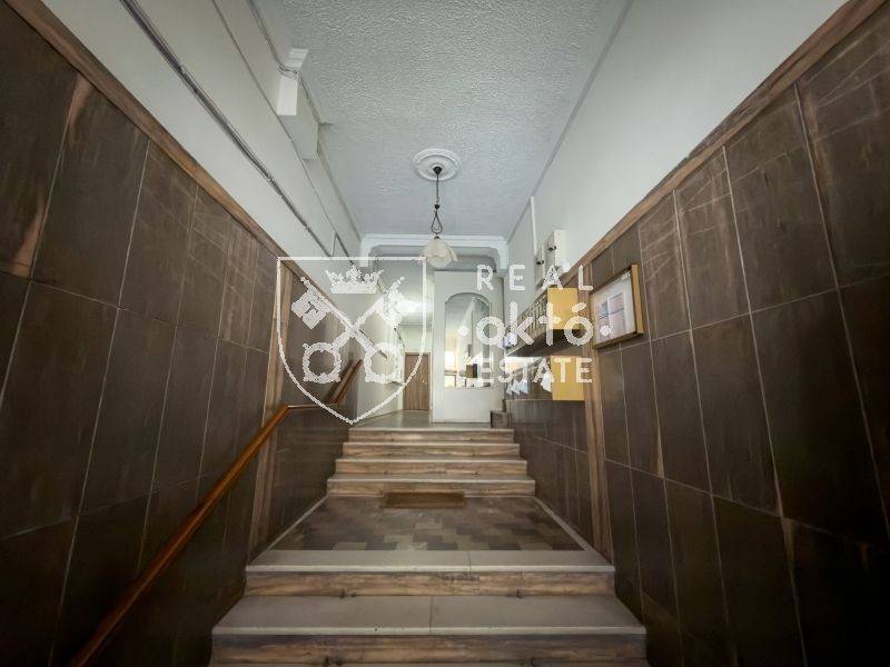 Είσοδος οικοδομής