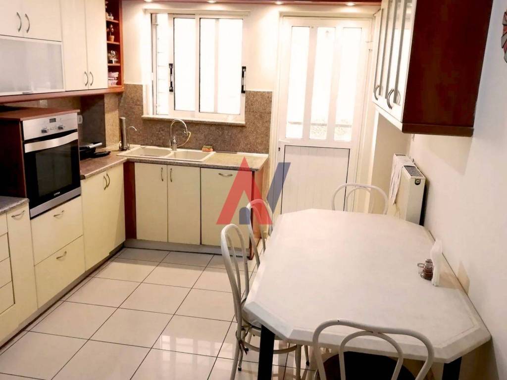 6 : Ναυπλίου, 10 153 41 Αγία Παρασκευή _ 170 m2 : 600.000ευρώ.jpg.jpg