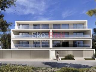 ΦΩΤΟΡΕΑΛΙΣΤΙΚΑ