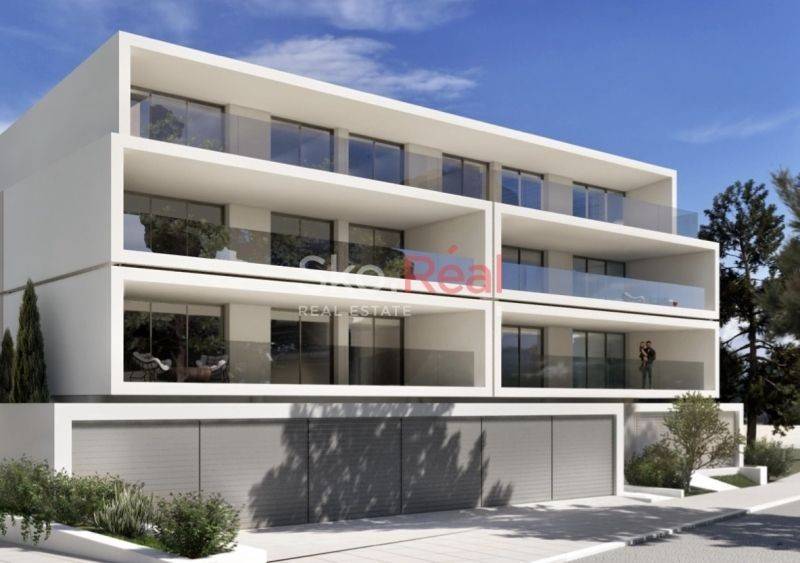 ΦΩΤΟΡΕΑΛΙΣΤΙΚΑ