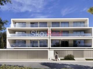 ΦΩΤΟΡΕΑΛΙΣΤΙΚΑ