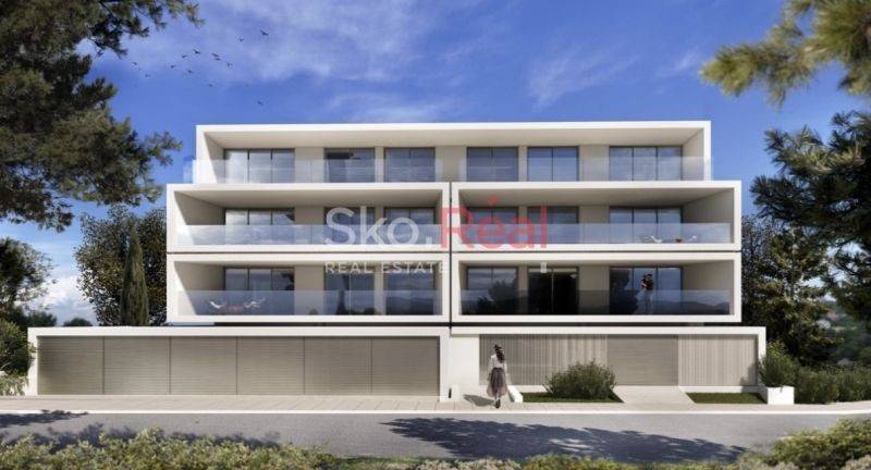 ΦΩΤΟΡΕΑΛΙΣΤΙΚΑ