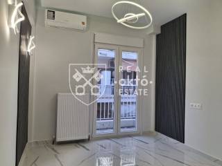 Σαλοκουζίνα