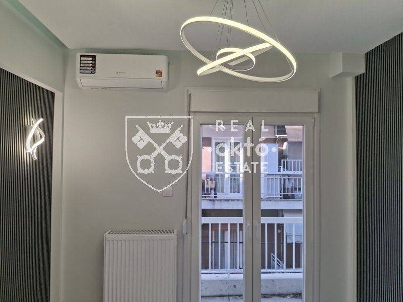 Σαλοκουζίνα