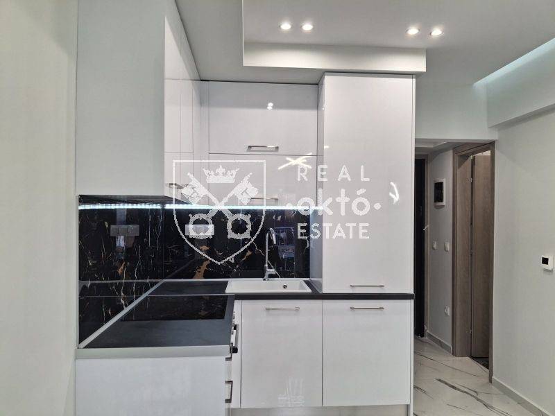 Σαλοκουζίνα