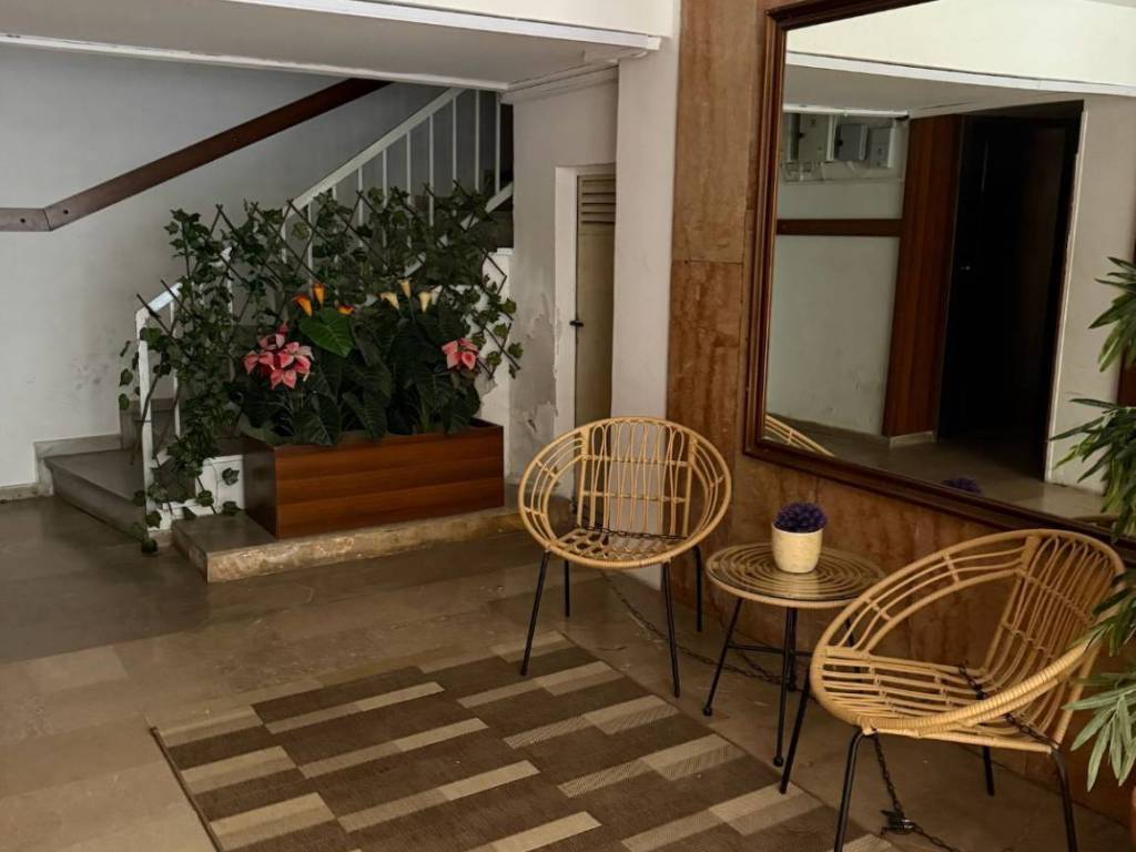 Είσοδος πολυκατοικίας