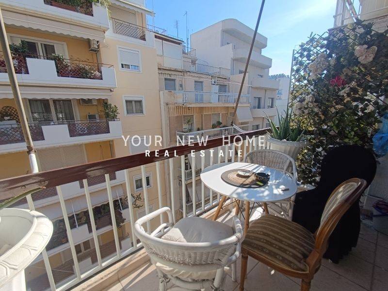 Θέα από μπαλκόνι