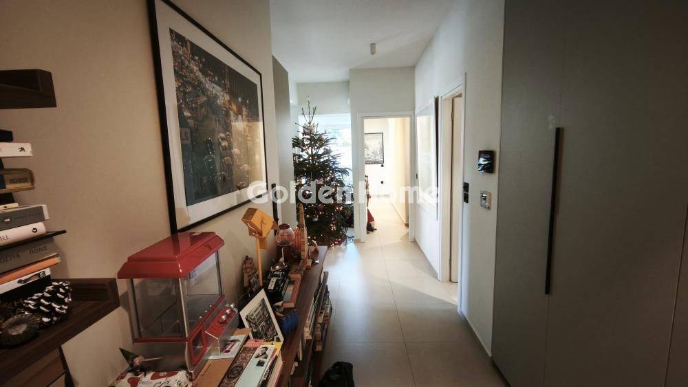 Χολ - Διάδρομος