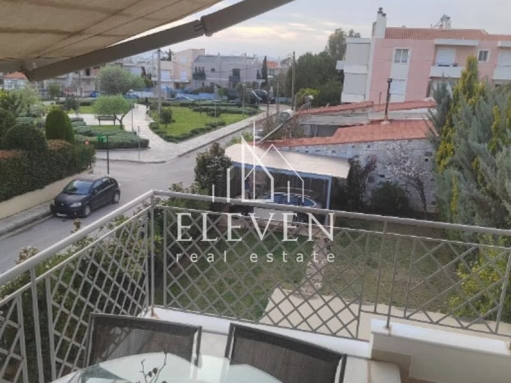 Θέα από μπαλκόνι