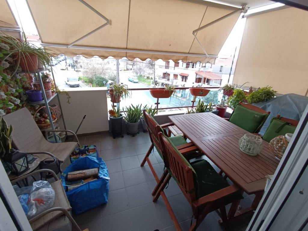 ANYPLACE MESITIKES YPERESIES