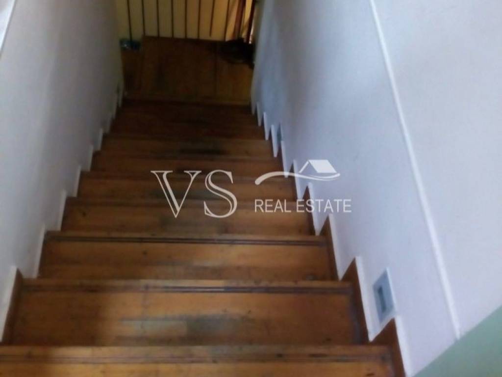 Εσωτερική σκάλα