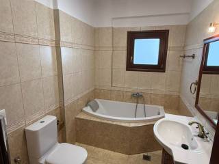 ΚΕΝΤΡΙΚΟ ΜΠΑΝΙΟ