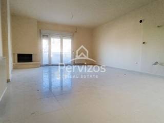 Σαλόνι,Όροφος