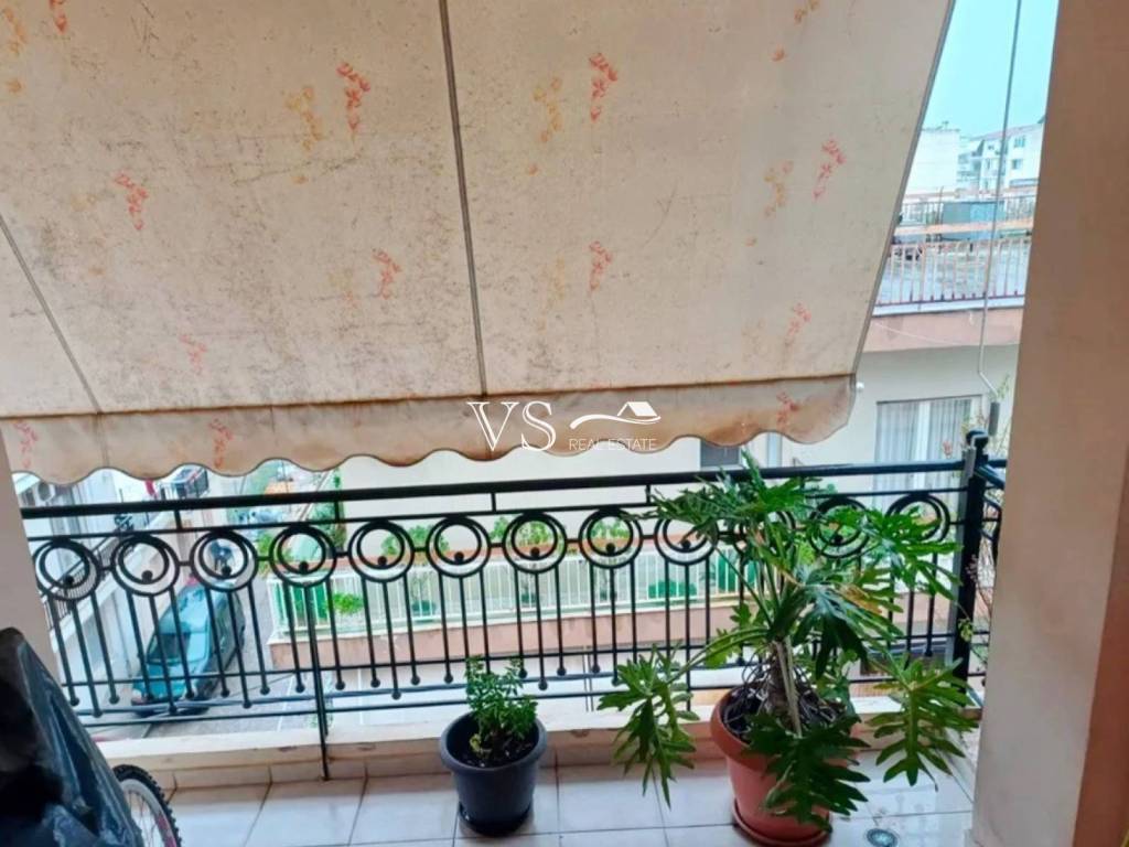 Θέα απο μπαλκόνι