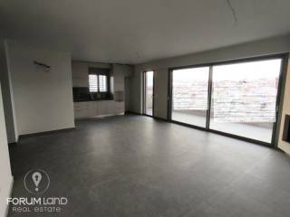 Forumland Real Estate, Σαλοκουζίνα