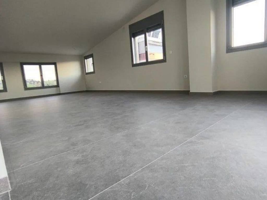 Forumland Real Estate, Σαλόνι με τζάκι