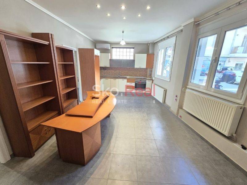 Σαλοκουζίνα