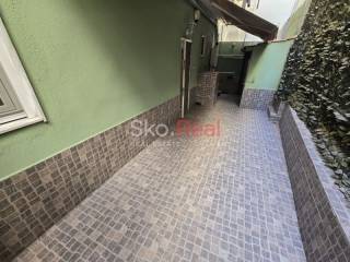 Οπίσθια αυλή