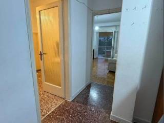 Forumland Real Estate, Χωλ