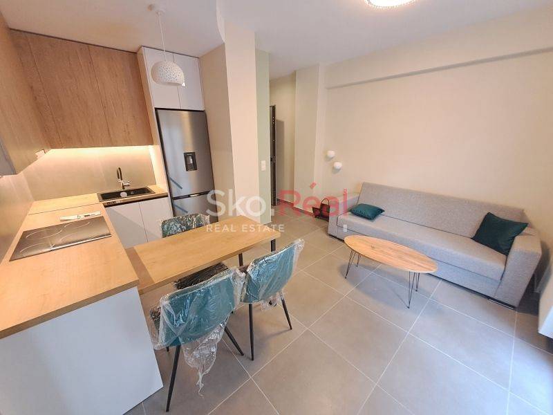 Σαλοκουζίνα